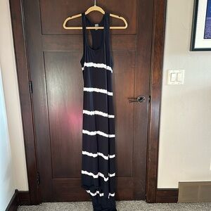 Soybu black and white maxi dress size xl